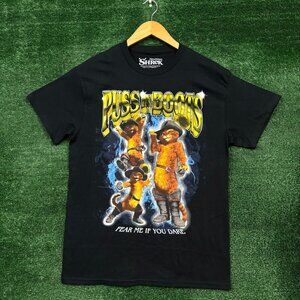 Shrek Puss in Boots T-Shirt Size Medium